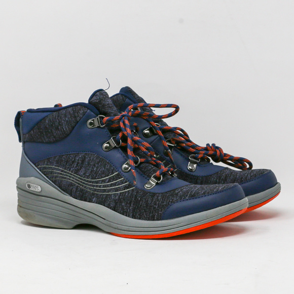 BZees Shoes - BZees Women's, Horizon Boot Navy 9 M